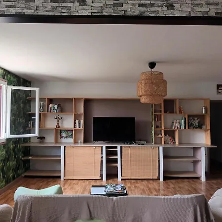 Spacieux Atypique 115m2 Avec Jardin Pontaumur